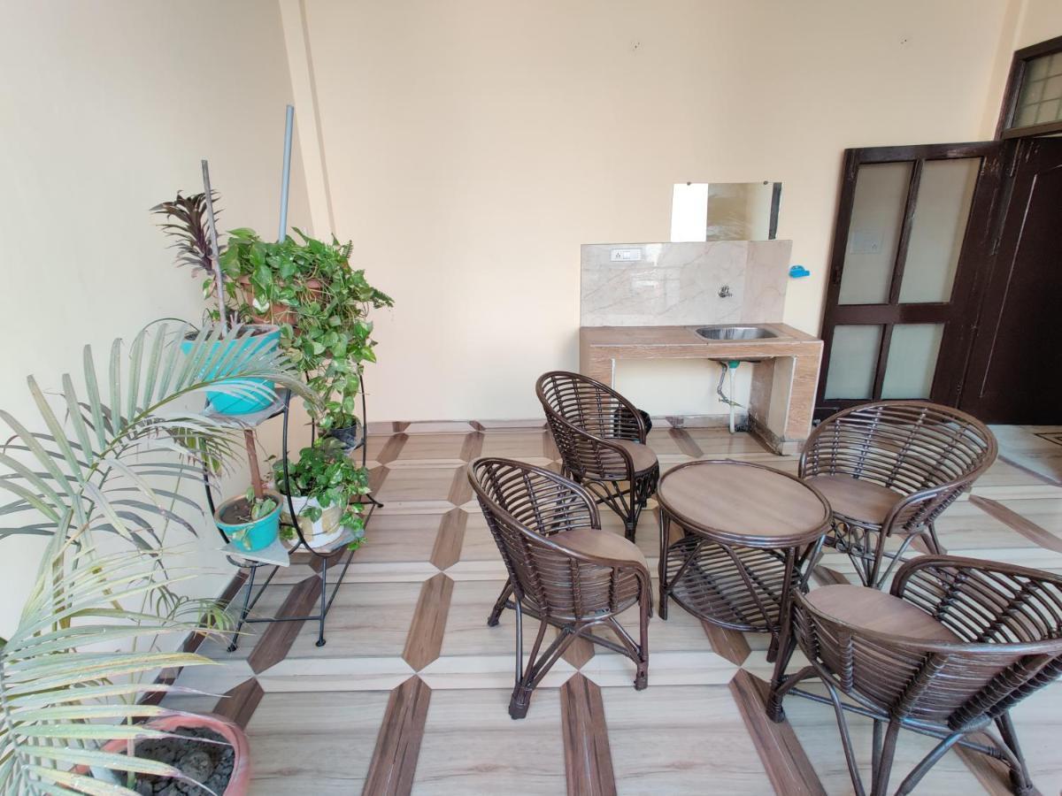 אמריצר Vrinda Apartments מראה חיצוני תמונה