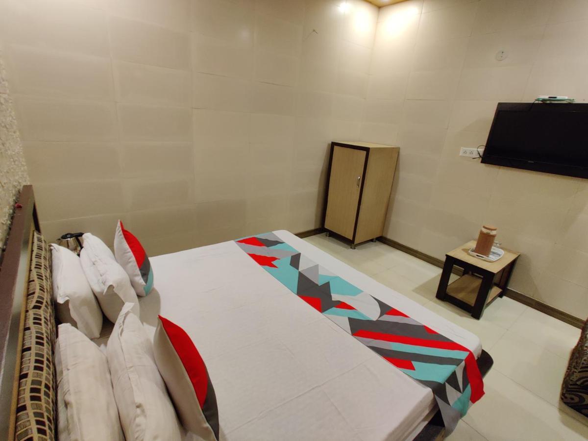 אמריצר Vrinda Apartments מראה חיצוני תמונה